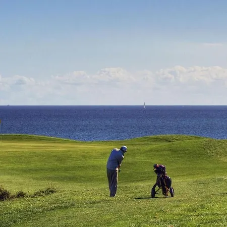 Floor By The Golf Course 別荘 *