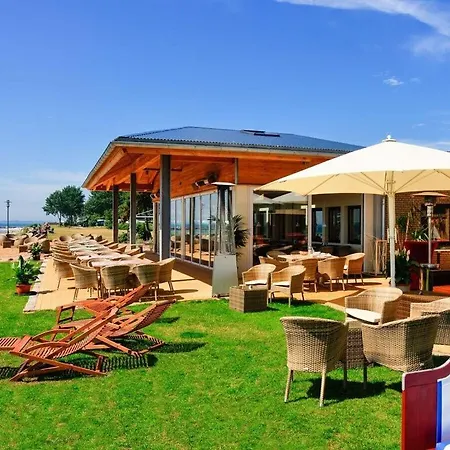 Holiday home Floor By The Golf Course